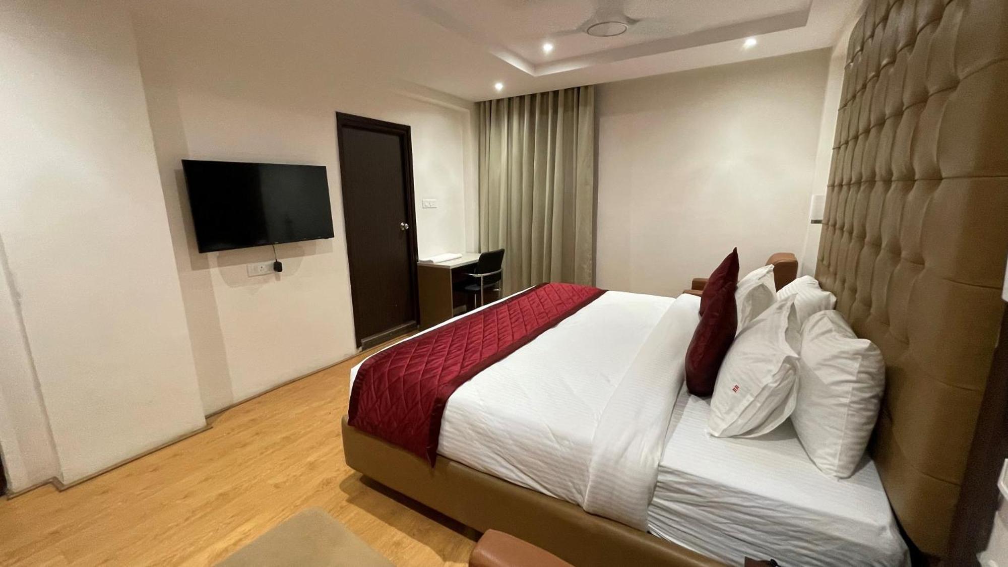 Hotel Silver Cle حيدر أباد المظهر الخارجي الصورة