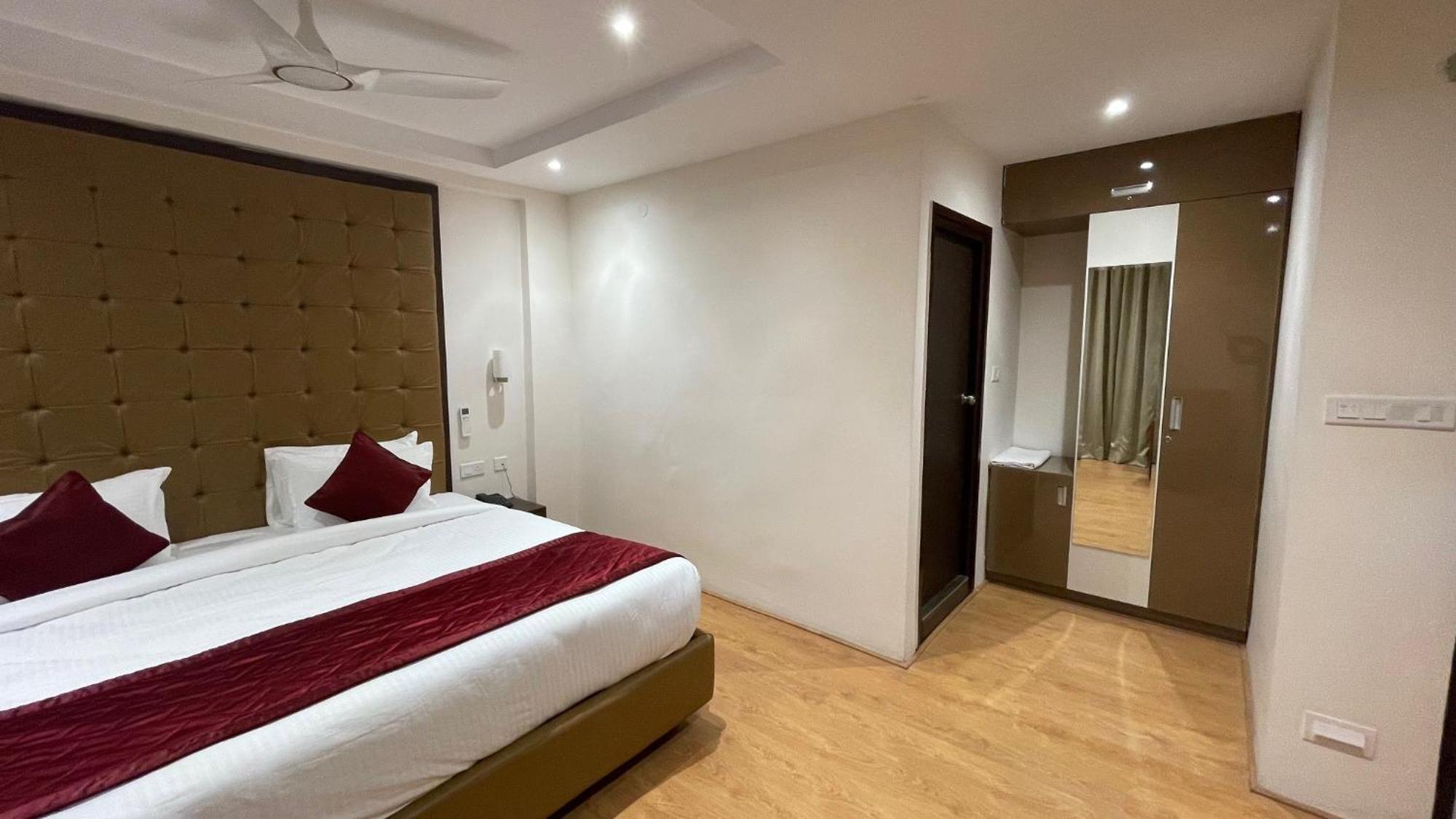 Hotel Silver Cle حيدر أباد المظهر الخارجي الصورة