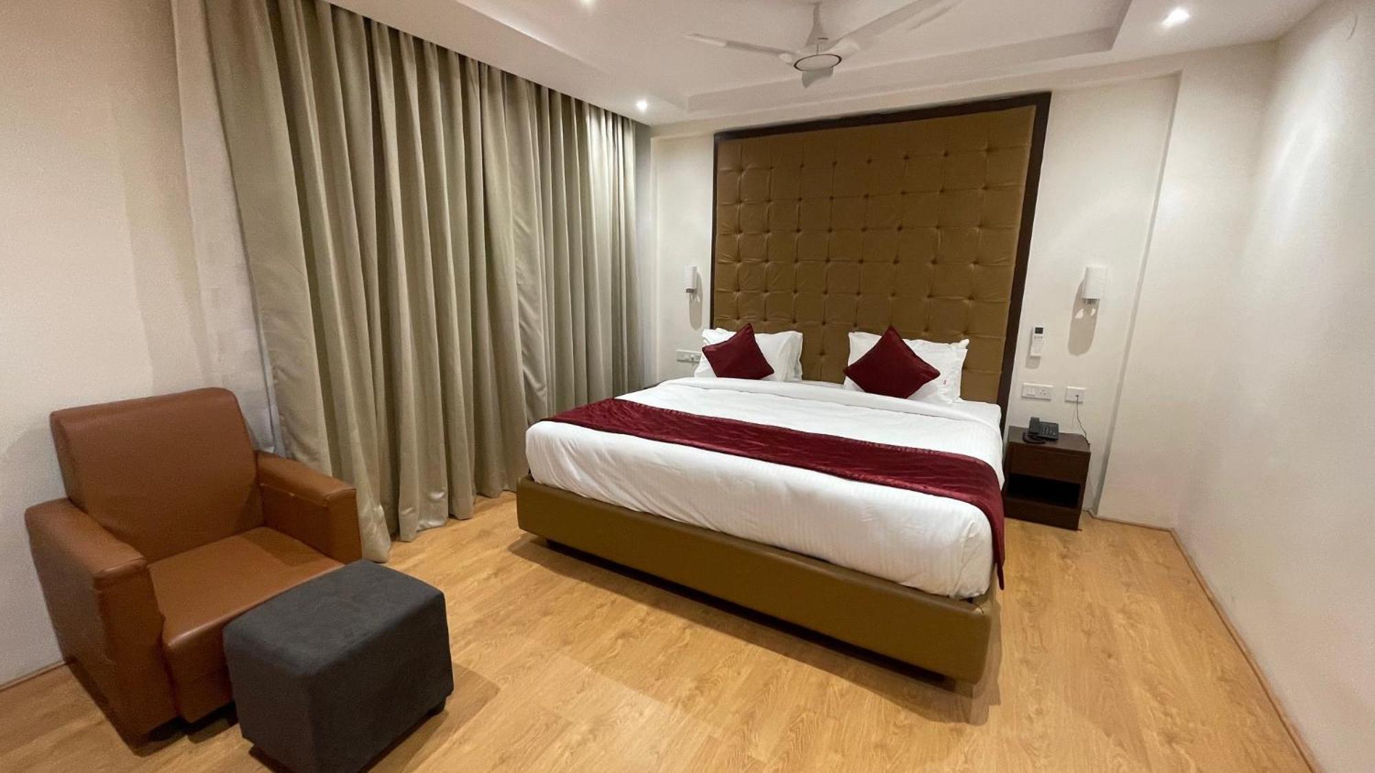 Hotel Silver Cle حيدر أباد المظهر الخارجي الصورة